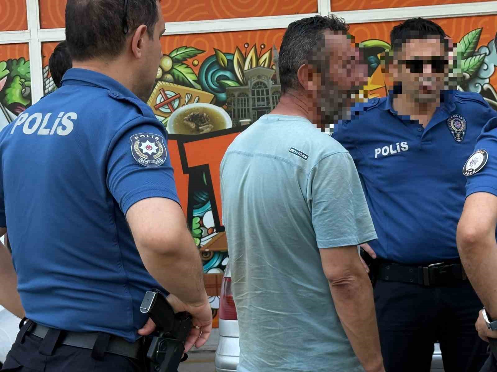 mentese-de-gasp-ihbari-yapti-kendi-eskalini-verdi