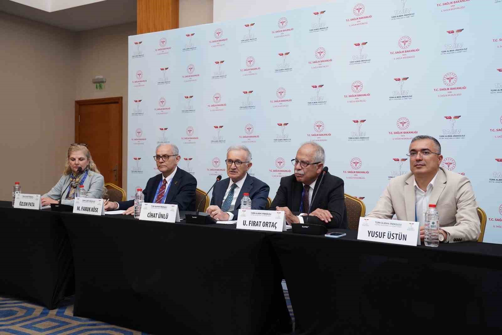 uzmanlardan-sanal-mecra-uyarisi-asla-hekim-muayenesinin-yerini-almamali
