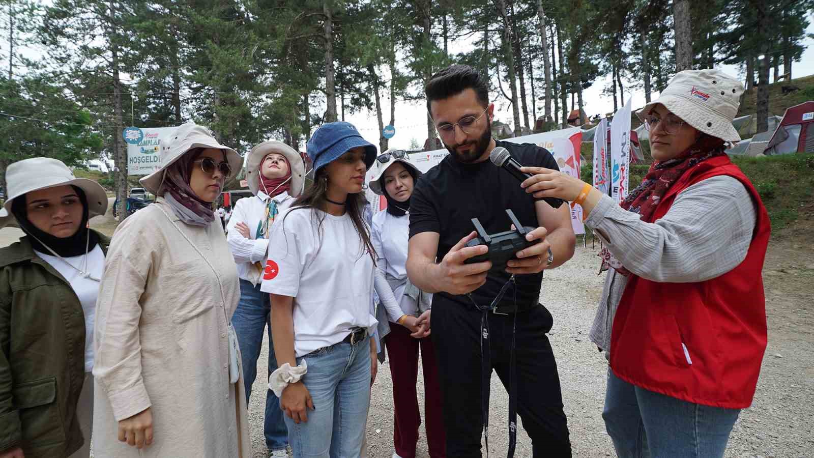 pusula-maras-kampi-nda-gencler-yeni-medya-ve-fotografciligi-ogrendi