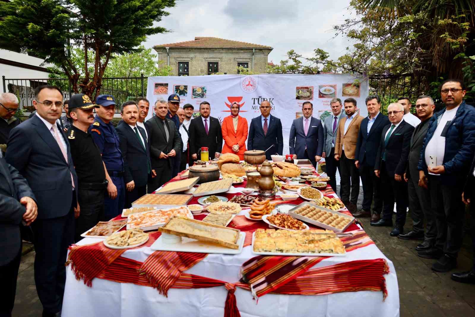 giresun-a-ozgu-lezzetler-turk-mutfagi-haftasinda-tanitildi