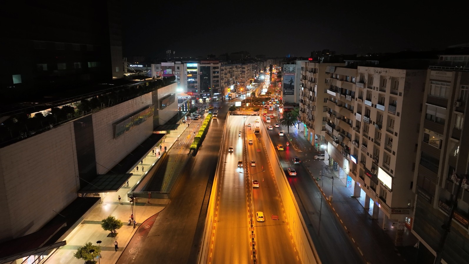 100-yil-caddesi-nde-bastan-sona-yenileme-calismalari-suruyor