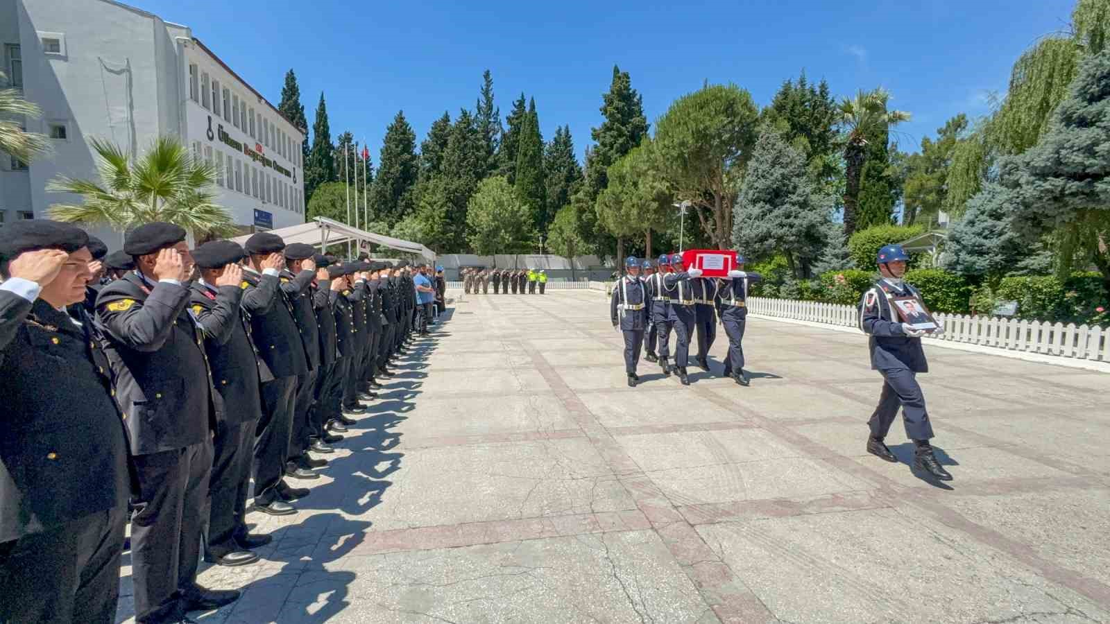 motosiklet-kazasinda-hayatini-kaybeden-jandarma-personeline-son-gorev