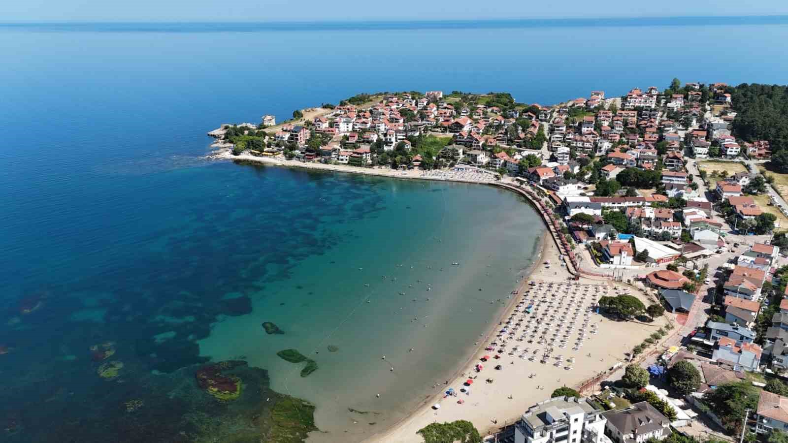 kocaeli-nin-mavi-bayrakli-9-plaji-yaz-sezonu-denetimlerinden-tam-not-aldi