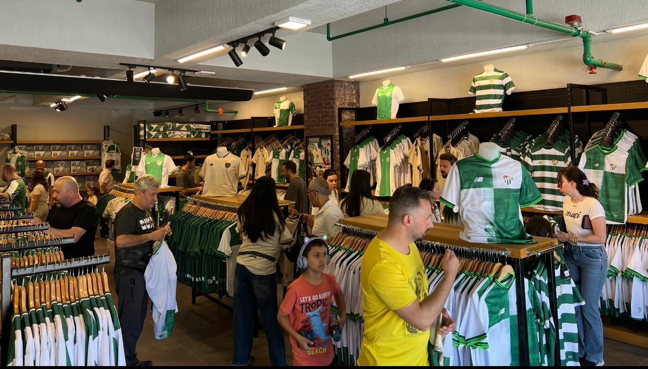 bursaspor-formalarina-taraftardan-yogun-ilgi