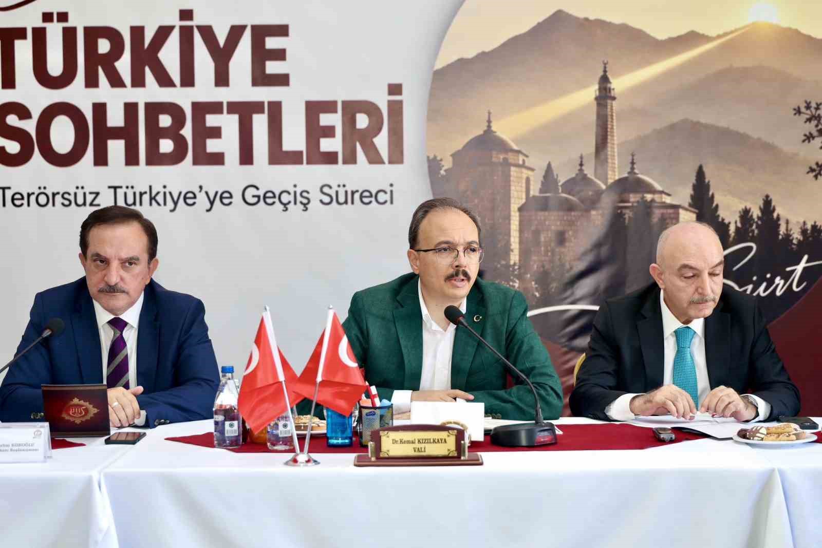 siirt-te-turkiye-sohbetleri-terorsuz-turkiye-ye-gecis-surecleri-paneli