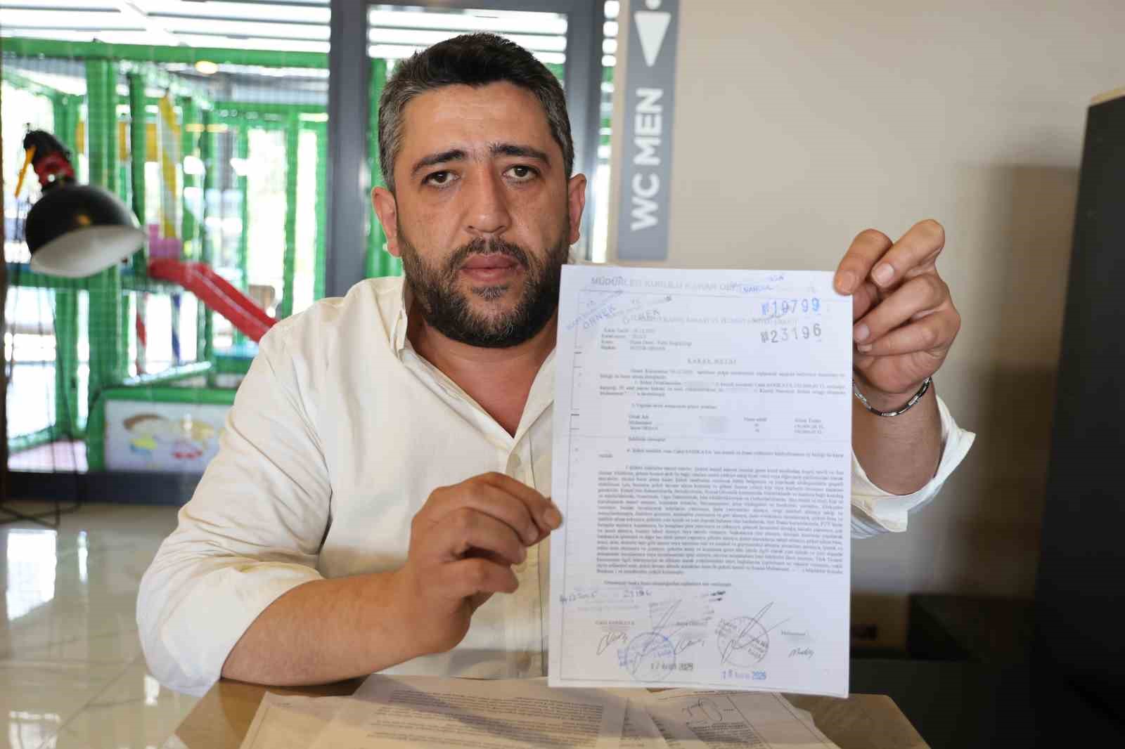sahte-imzayla-tum-yetkisi-elinden-alinacakti-durumu-fark-edince-solugu-adliyede-aldi