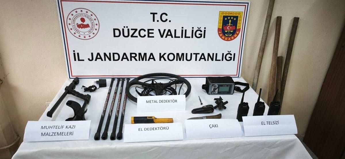 yigilca-da-kacak-kaziya-jandarma-baskini