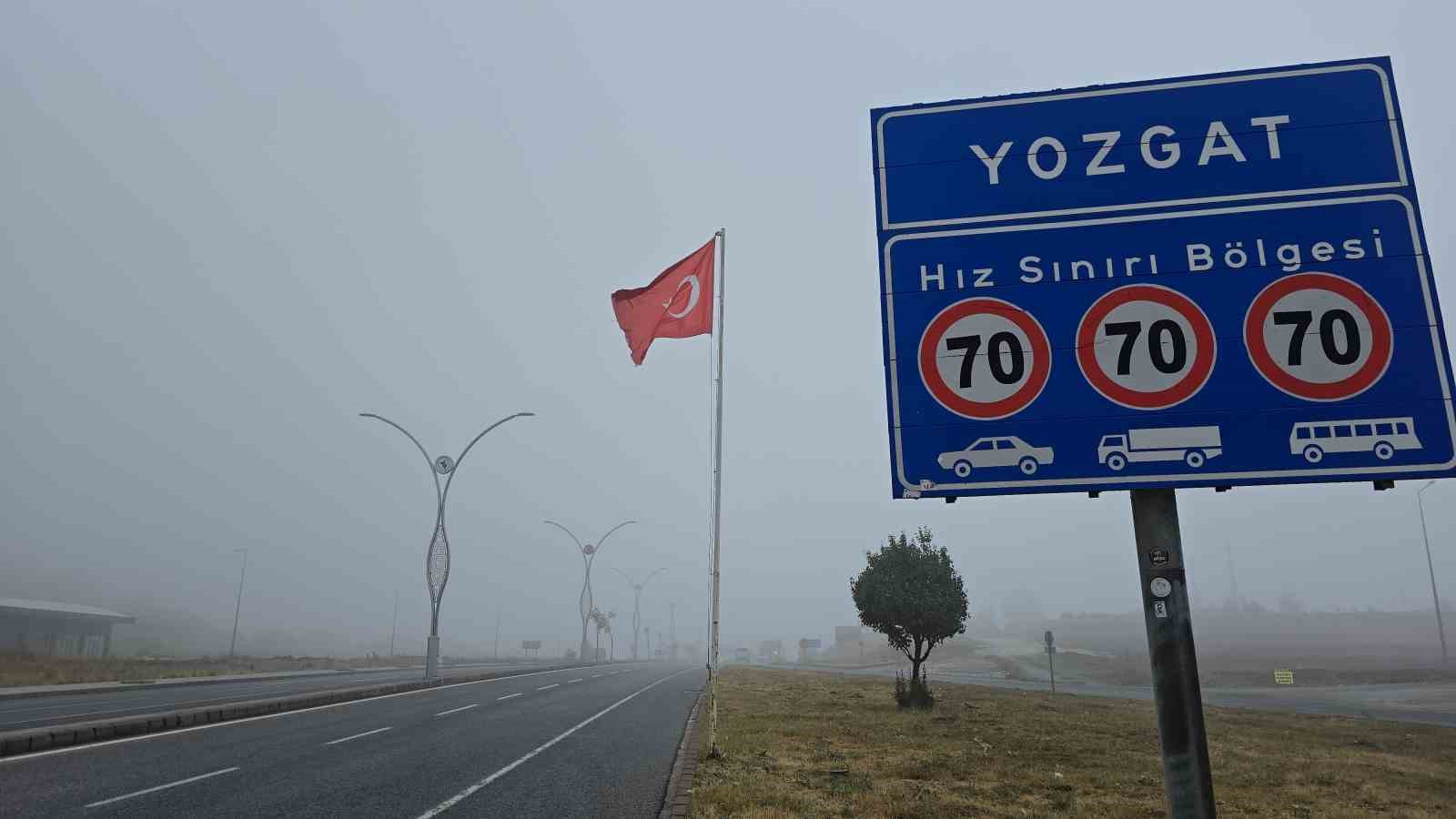 yozgat-ta-sis-etkili-oldu-gorus-mesafesi-yer-yer-10-metreye-dustu