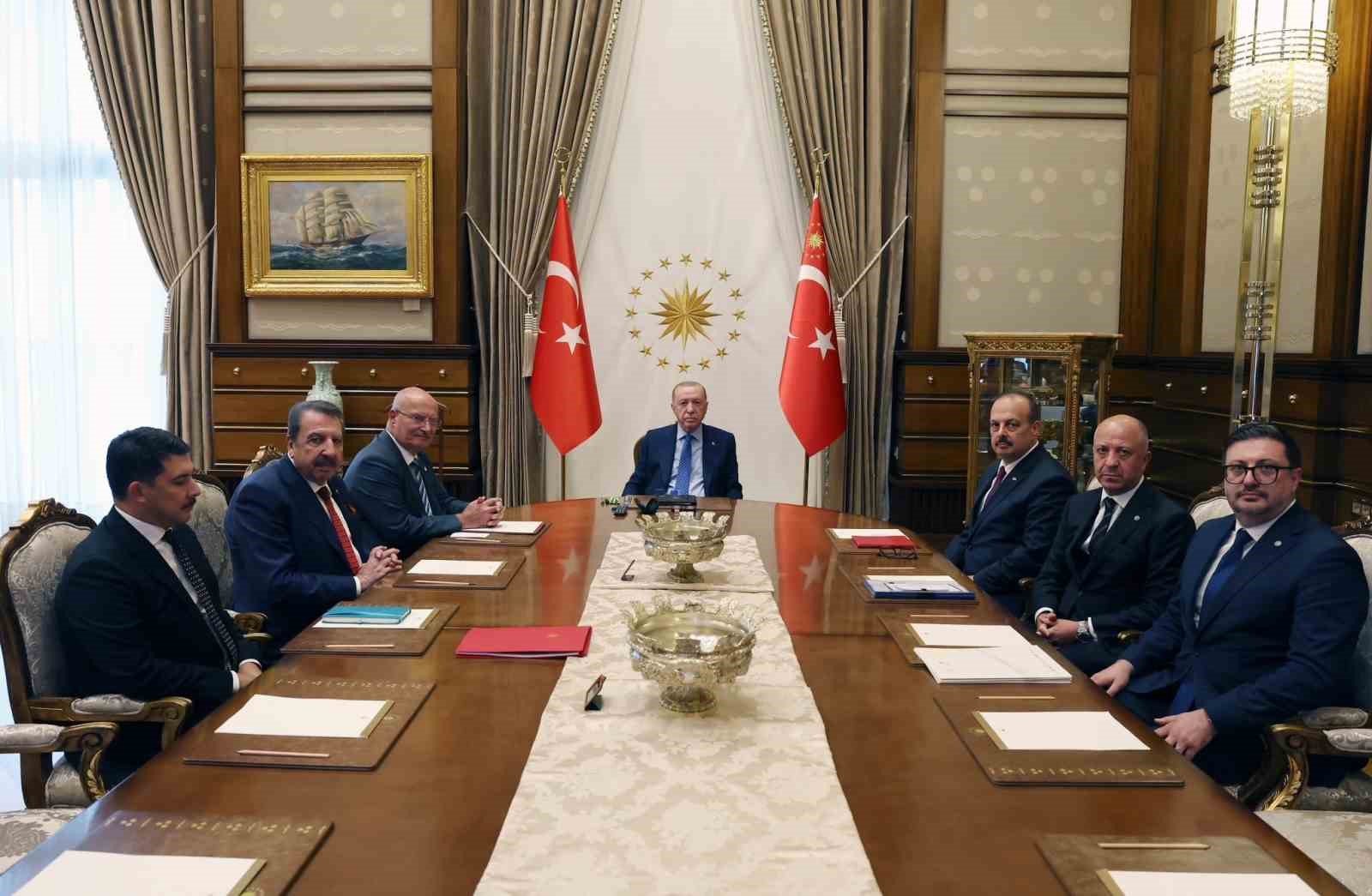 cumhurbaskani-erdogan-ankara-valisi-canbolat-i-kabul-etti