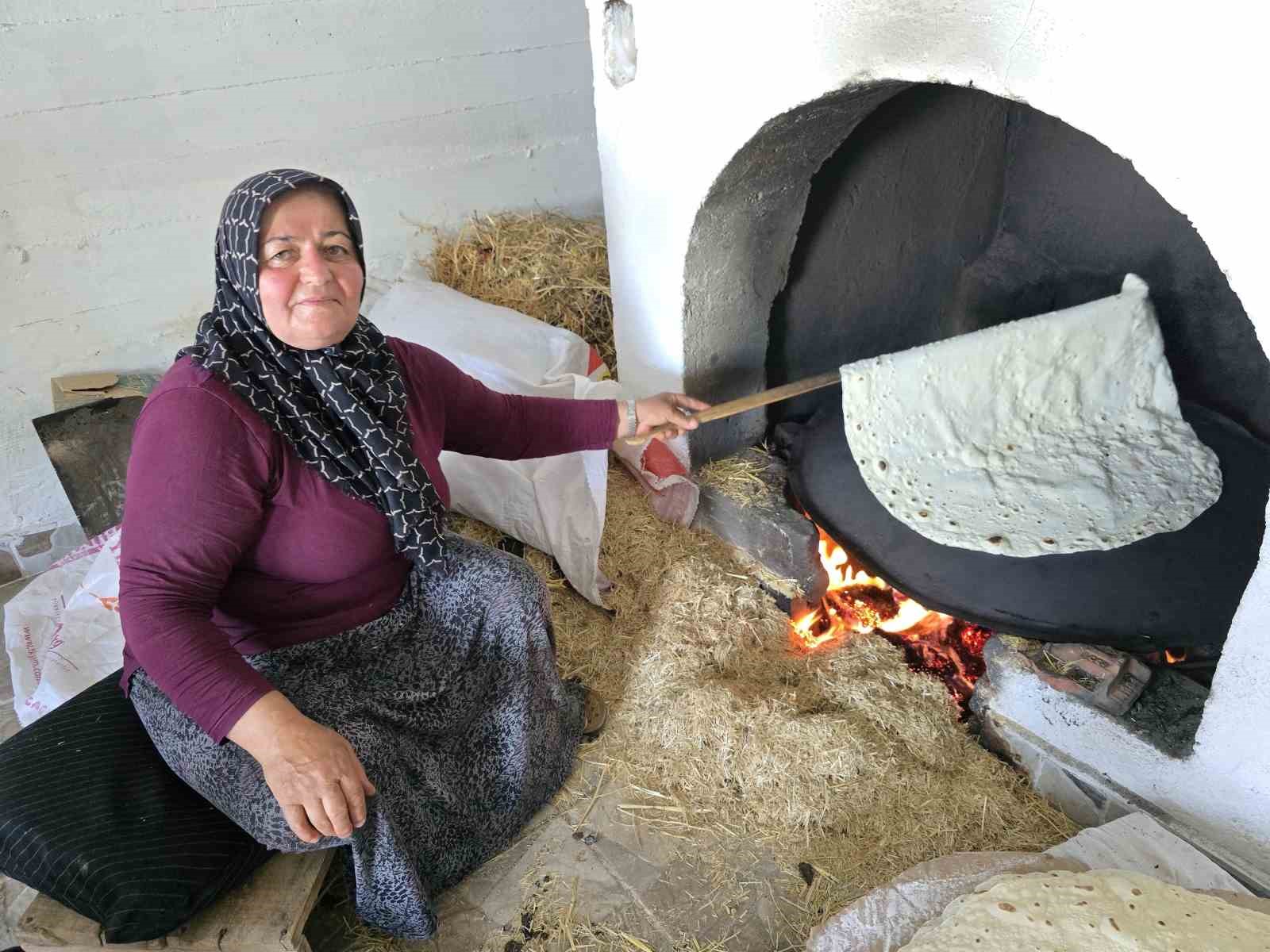 yozgat-in-vazgecilmez-lezzeti-yufka-ekmek-mesaisi-basladi