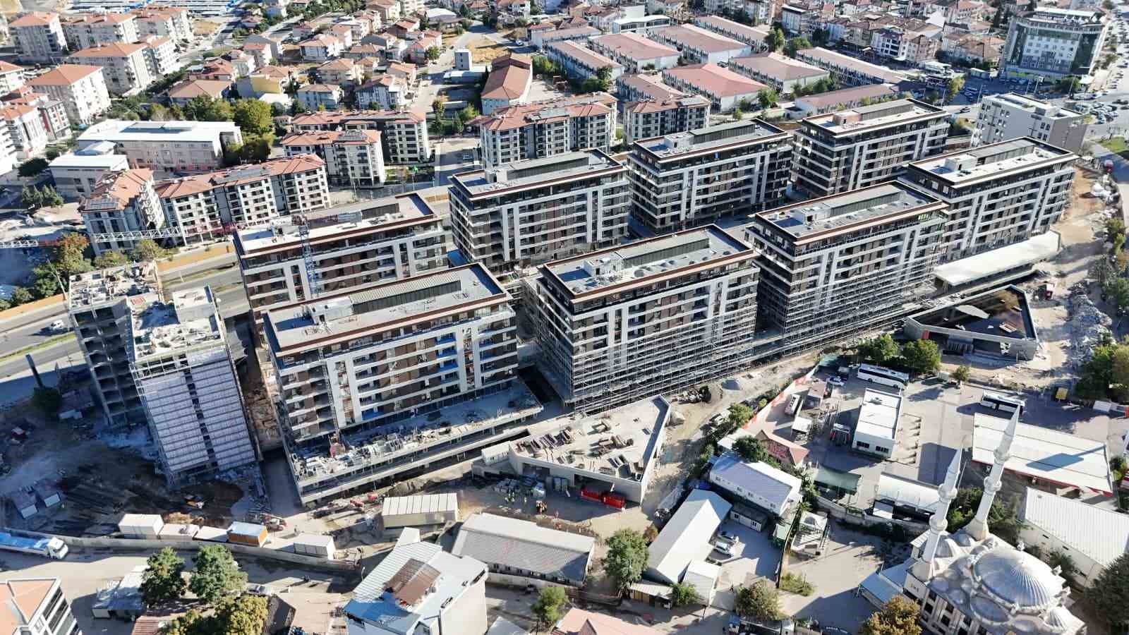 baskan-taskin-eski-hal-binasi-alanindaki-projeyi-inceledi
