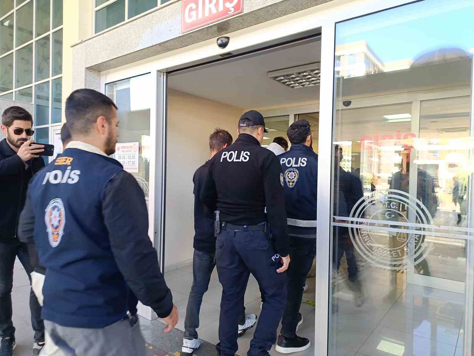 edirne-de-274-milyon-liralik-yasa-disi-bahis-operasyonu-7-supheli-adliyede