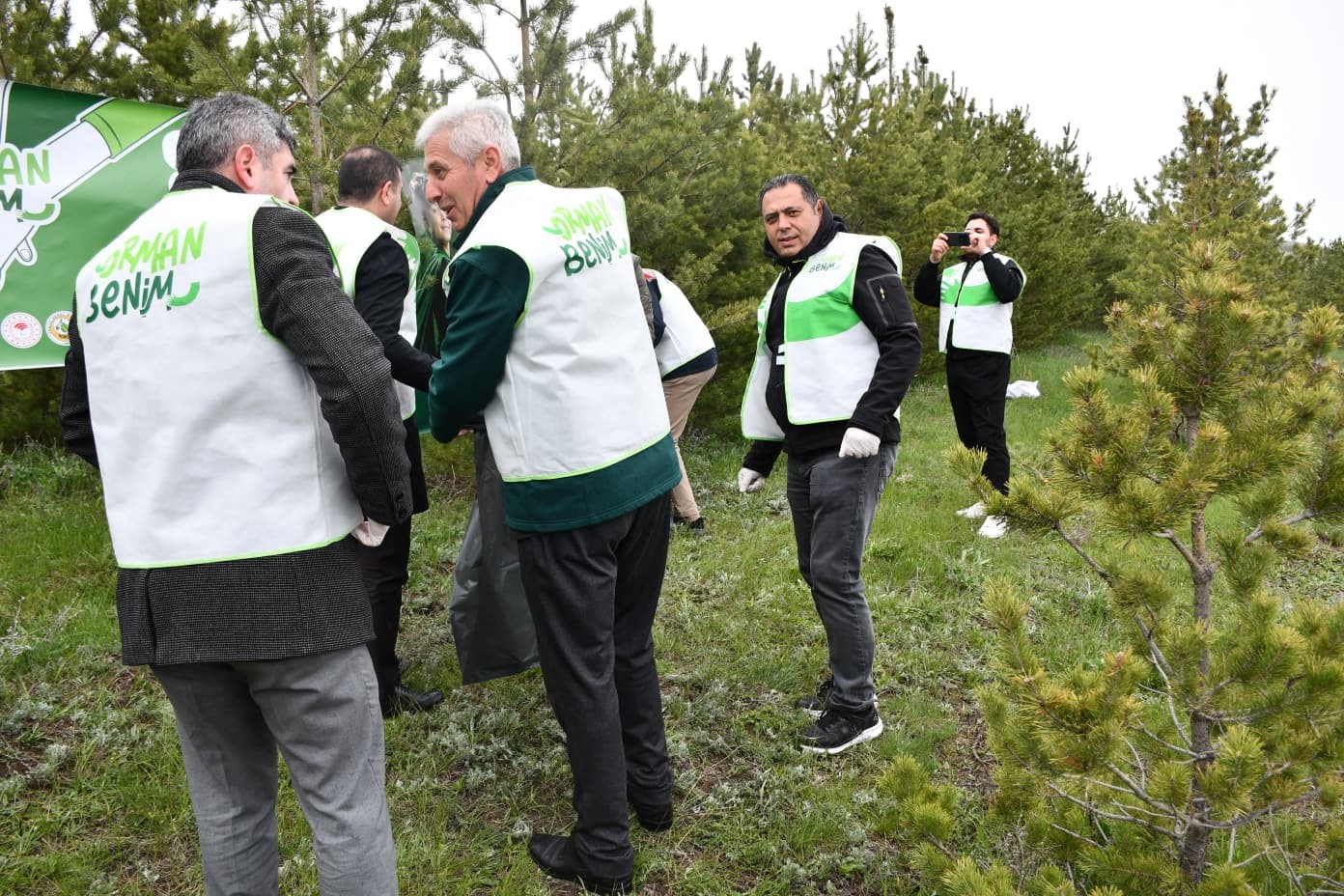kars-ta-orman-benim-seferberligi-pasacayiri-nda-yangin-riskine-karsi-temizlik-hareketi