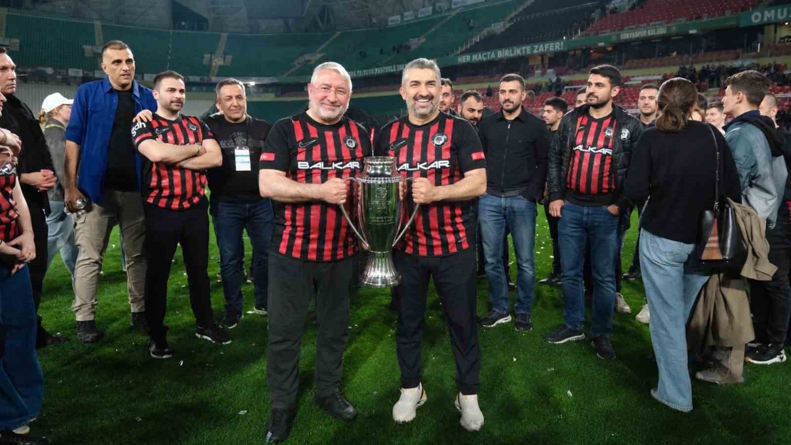 corum-da-corum-fk-sahibi-savas-balcik-a-fahri-hemsehrilik-berati-verilmesi-teklifi-gundeme-alinacak