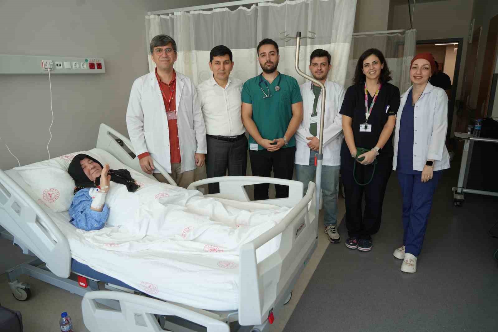 samsun-sehir-hastanesinde-agrisiz-ablasyon-donemi-genel-anestezi-ile-kalp-ritim-bozukluguna-basarili-mudahale