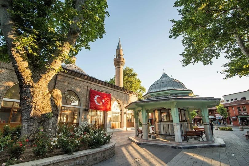 inegol-belediyesi-nden-kandil-ikrami