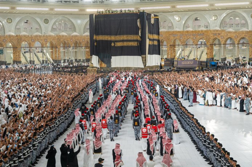 kabe-nin-yeni-ortusu-serildi