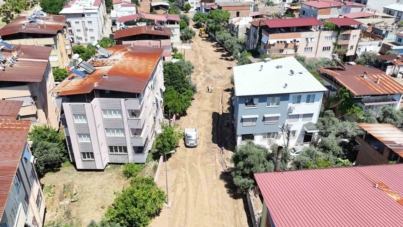 nazilli-belediyesi-yildiztepe-de-yarim-asirlik-iyi-icme-suyu-hattini-yeniledi