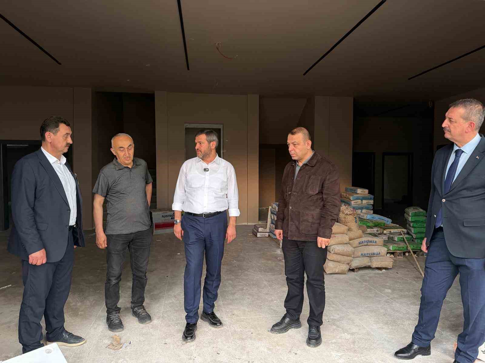 karabuk-te-buyukler-icin-dev-sosyal-yasam-merkezi-yukseliyor