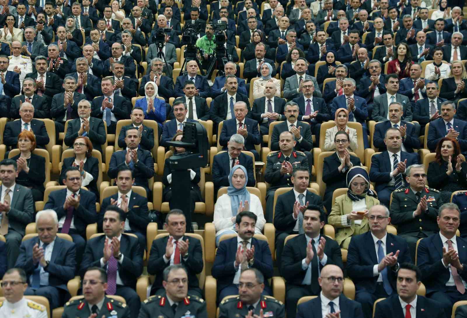 cumhurbaskani-erdogan-gardimizi-indirdigimiz-rehavete-kapildigimiz-anda-bize-bu-topraklarda-hayat-hakki-tanimazlar