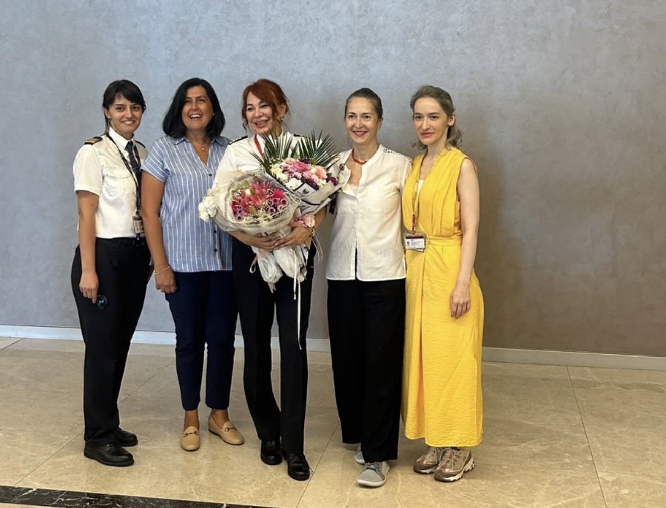thy-nin-ilk-kadin-kaptan-pilotu-emekli-oldu