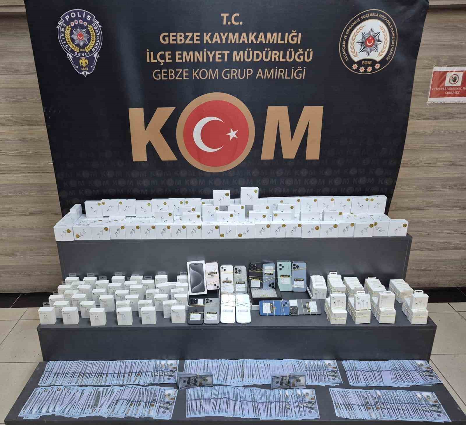is-yerinde-sahte-75-bin-dolar-ele-gecirildi