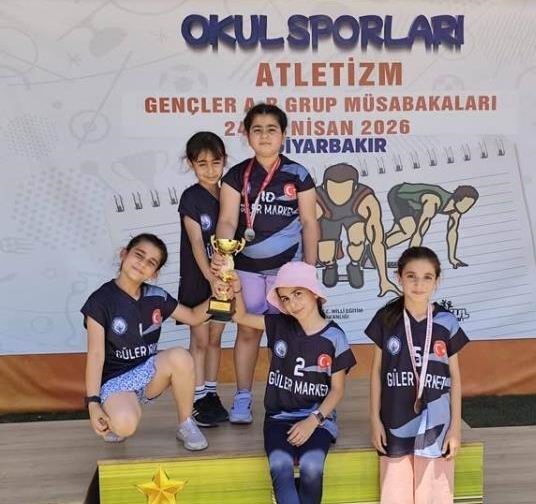 cermikli-sporcular-odullerle-dondu