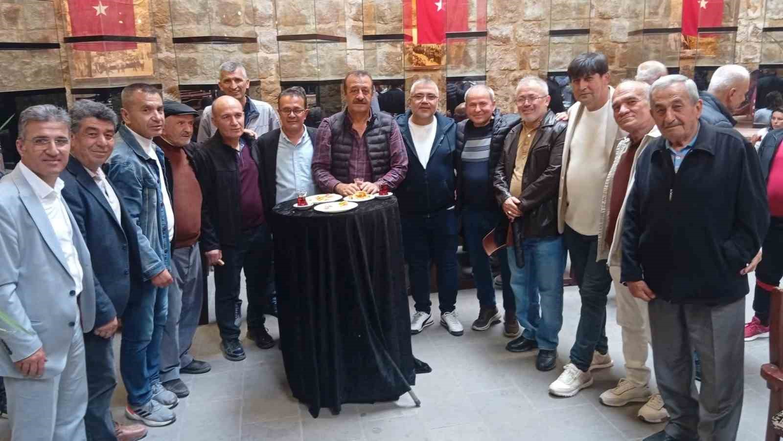 beypazari-belediye-spor-un-72-yilinda-efsaneler-bir-araya-geldi