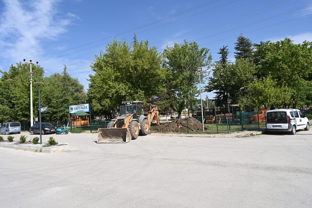 inonu-belediyesi-nin-calismalari-devam-ediyor