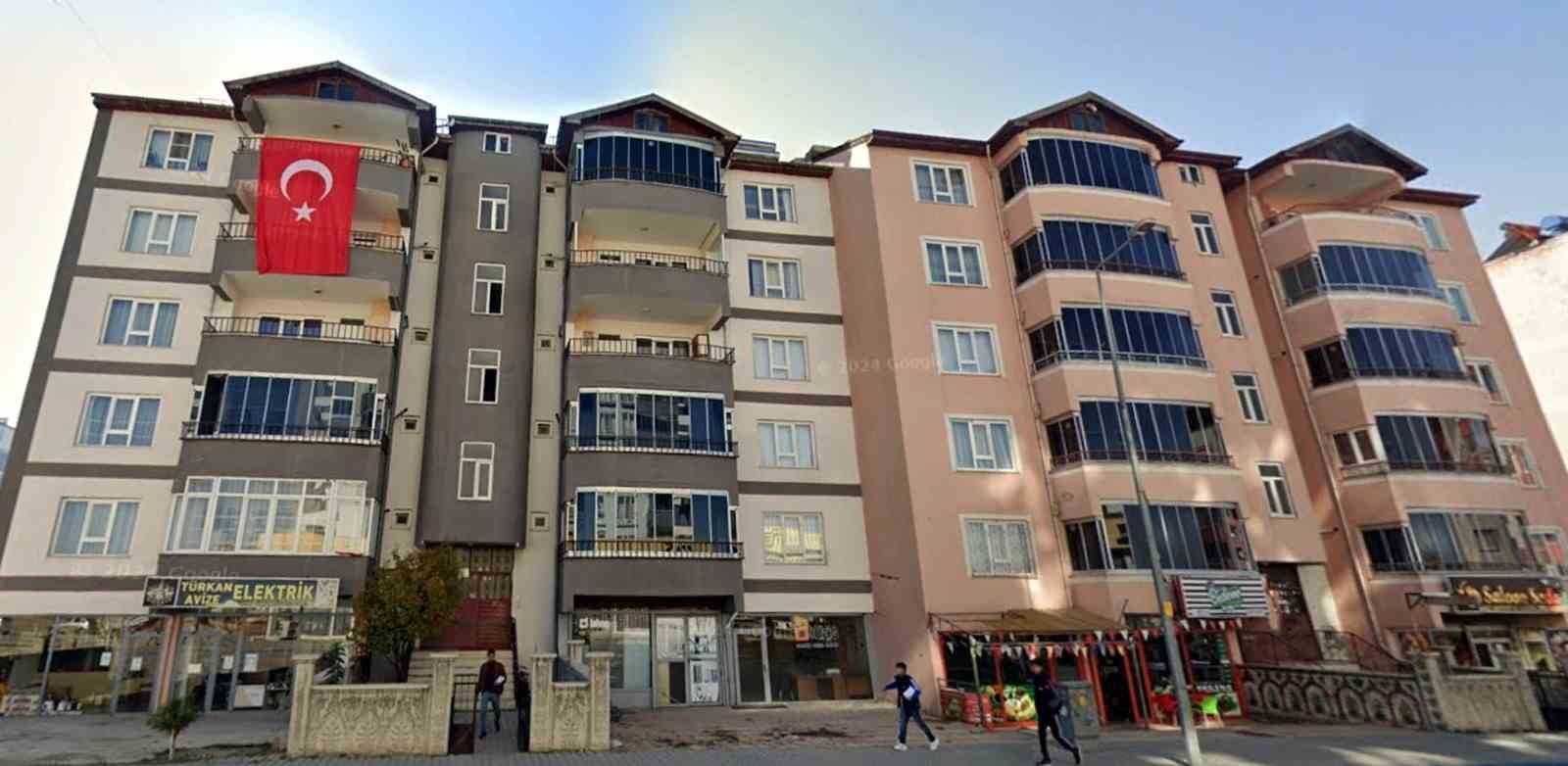 deprem-davasinda-dikkat-ceken-gerekce-saygili-tutum-cezada-indirime-neden-oldu
