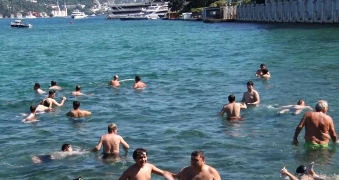 istanbul-da-termometreler-36-dereceyi-gosterdi-sicaktan-bunalan-vatandaslar-sahillere-akin-etti