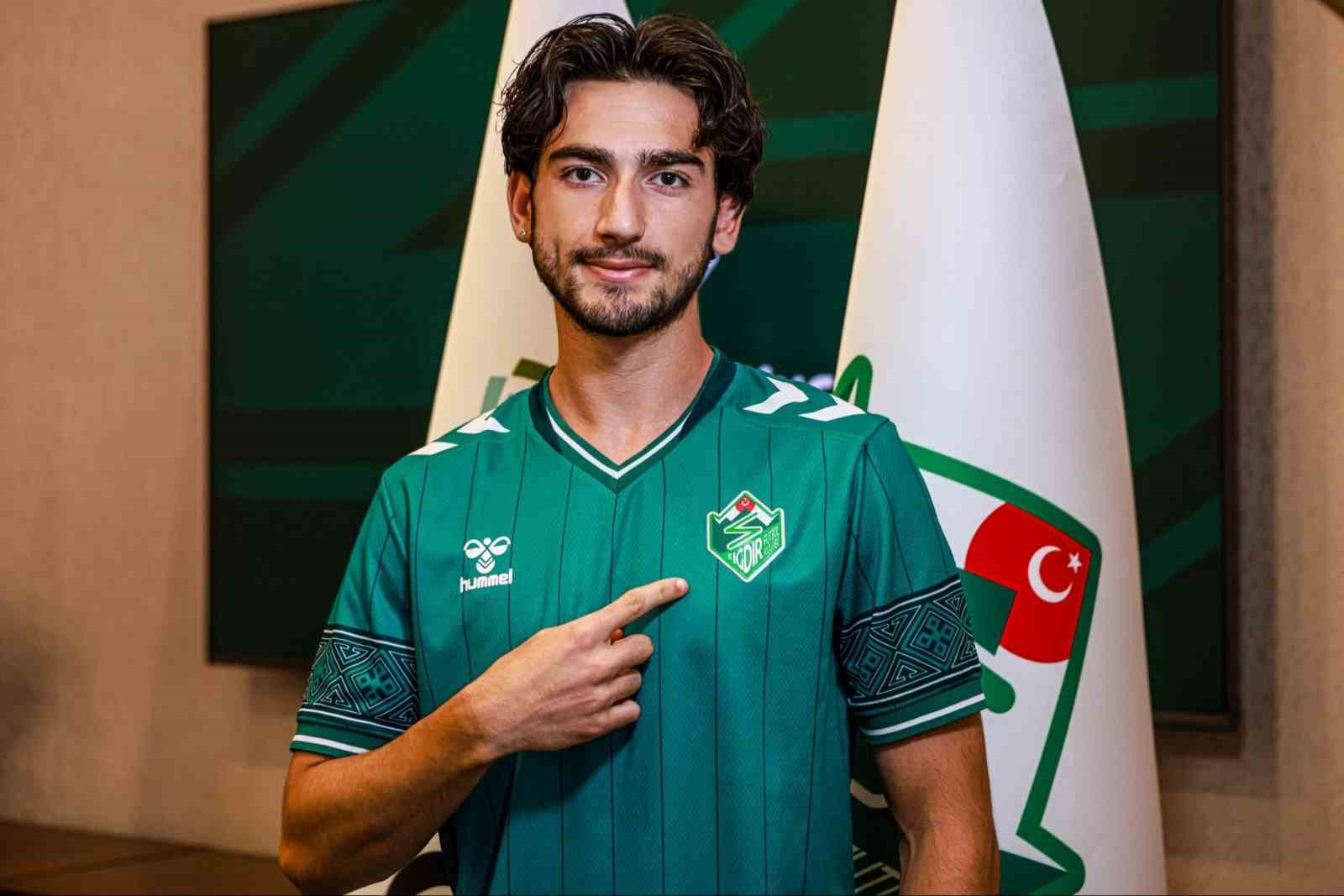 igdir-fk-yigit-ali-buz-u-kadrosuna-katti