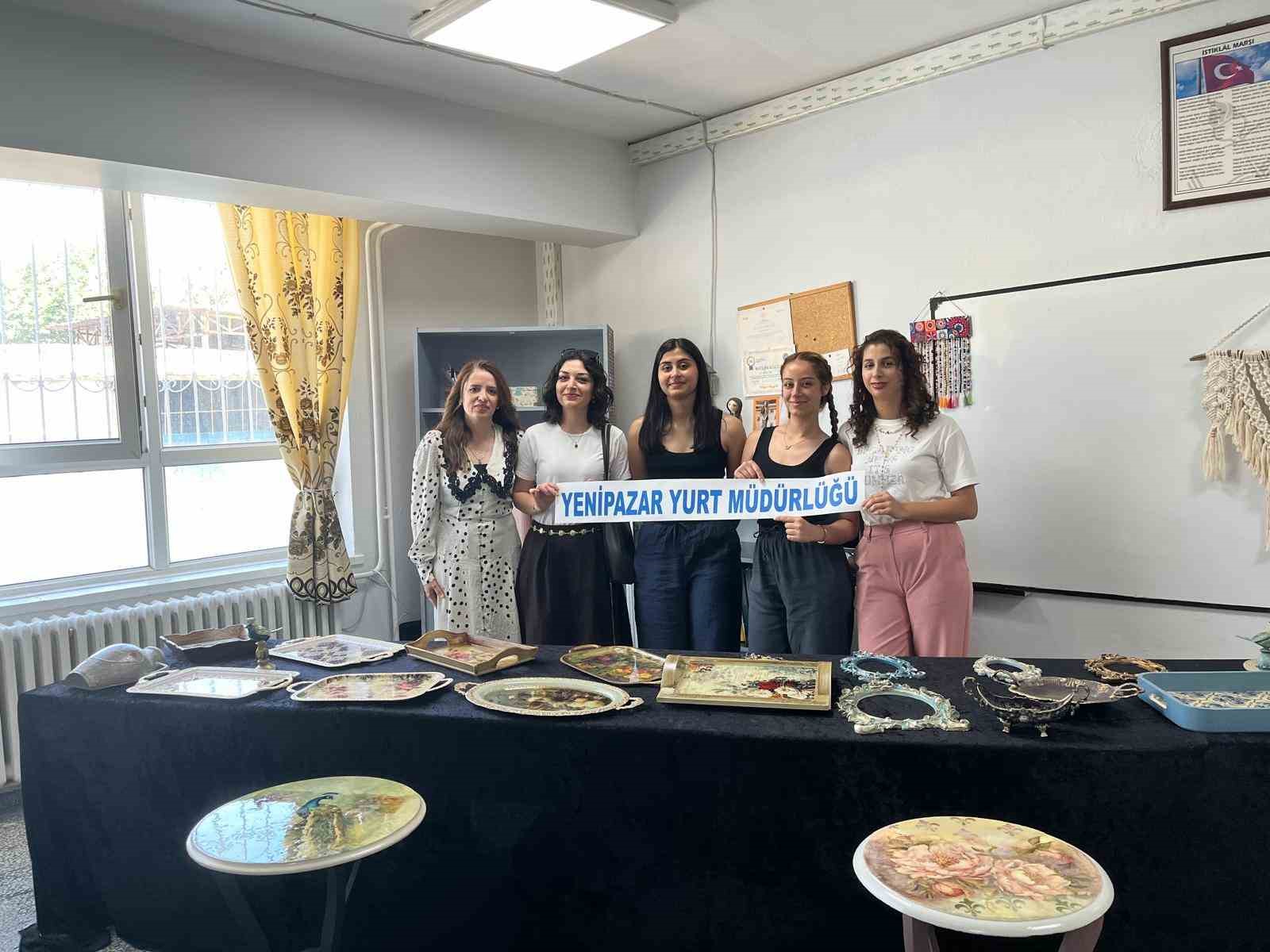 universite-ogrencilerinin-el-emekleri-gorucuye-cikti