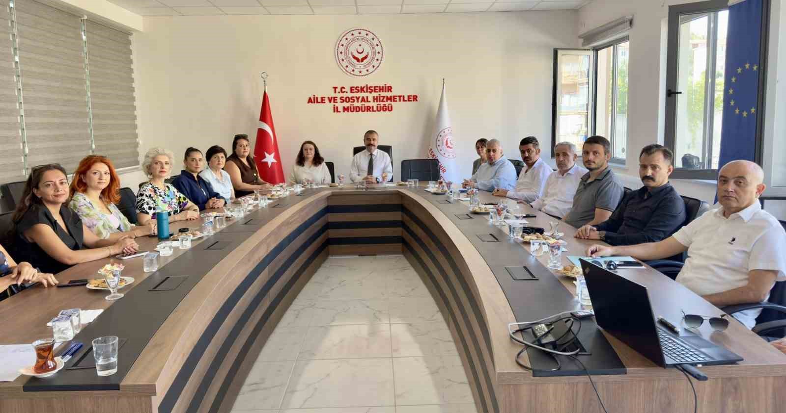 acil-durumlar-sonrasinda-sunulacak-psikososyal-destek-hizmetleri-degerlendirildi