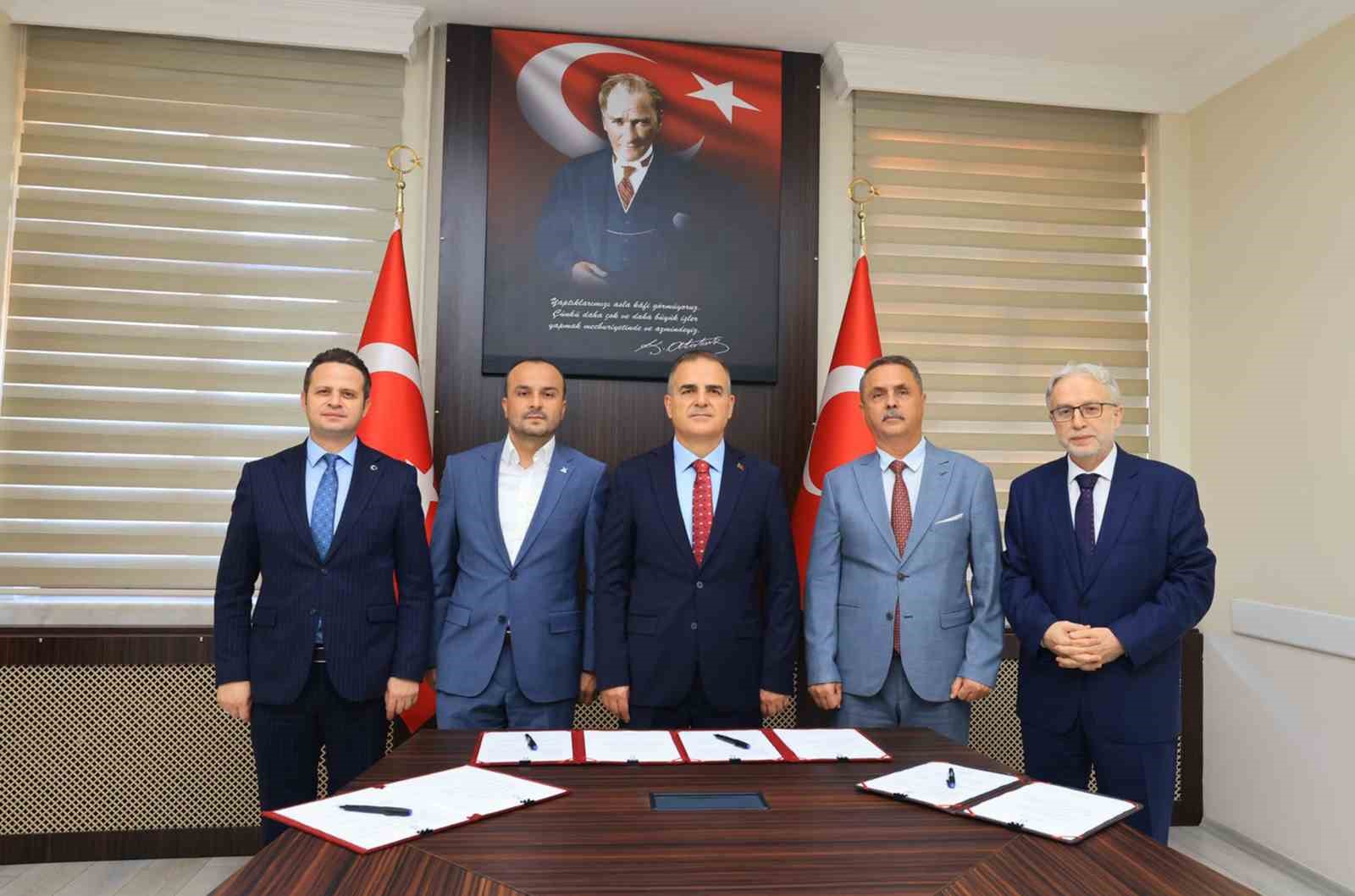 mugla-da-yaz-okulu-projesi-icin-is-birligi-protokolu-imzalandi