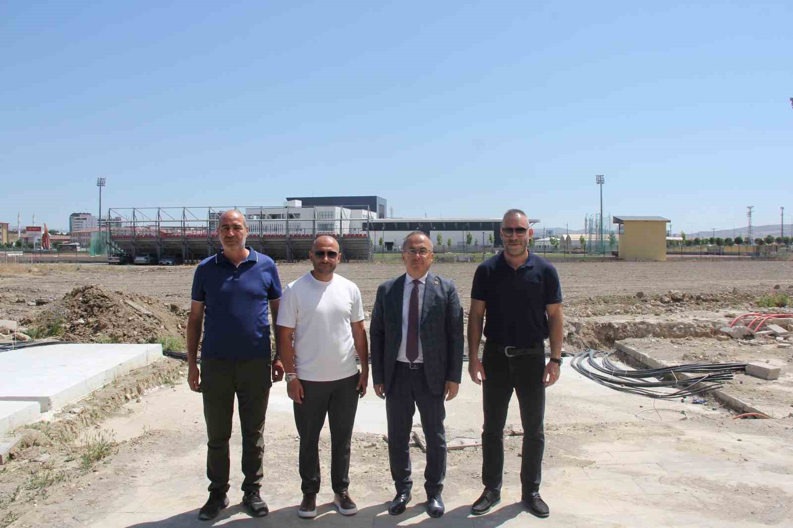 sivas-a-modern-futbol-sahasi