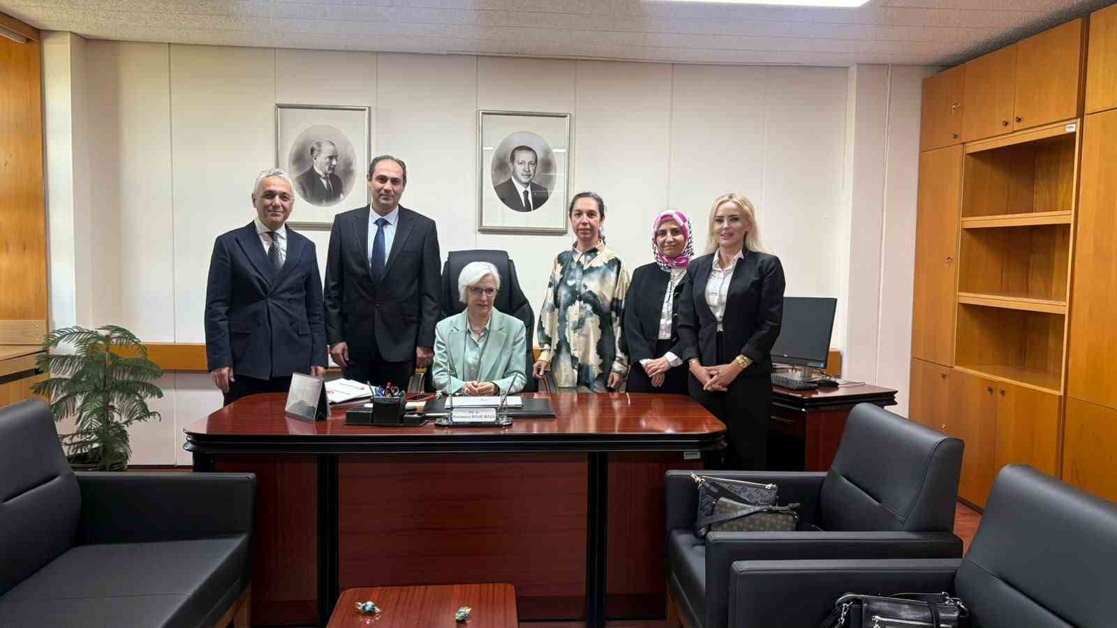 tip-egitimi-ve-universite-hekimlerinin-sorunlari-yok-te-ele-alindi