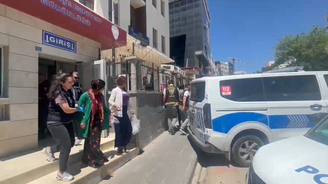 3-milyonluk-hirsizlik-olayina-karisan-3-sahis-tutuklandi