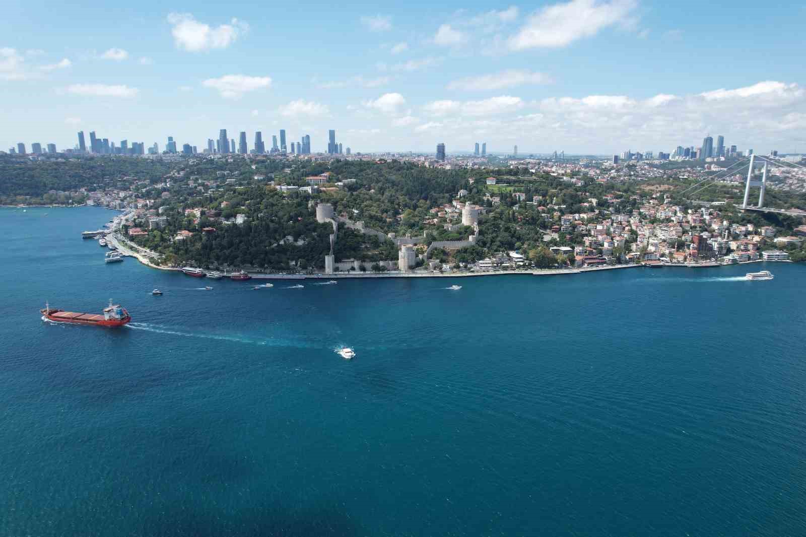 ibb-nin-yuruttugu-rumeli-hisari-restorasyonu-6-yildir-bitmedi-isleri-azalan-cevre-esnafi-cileden-cikti