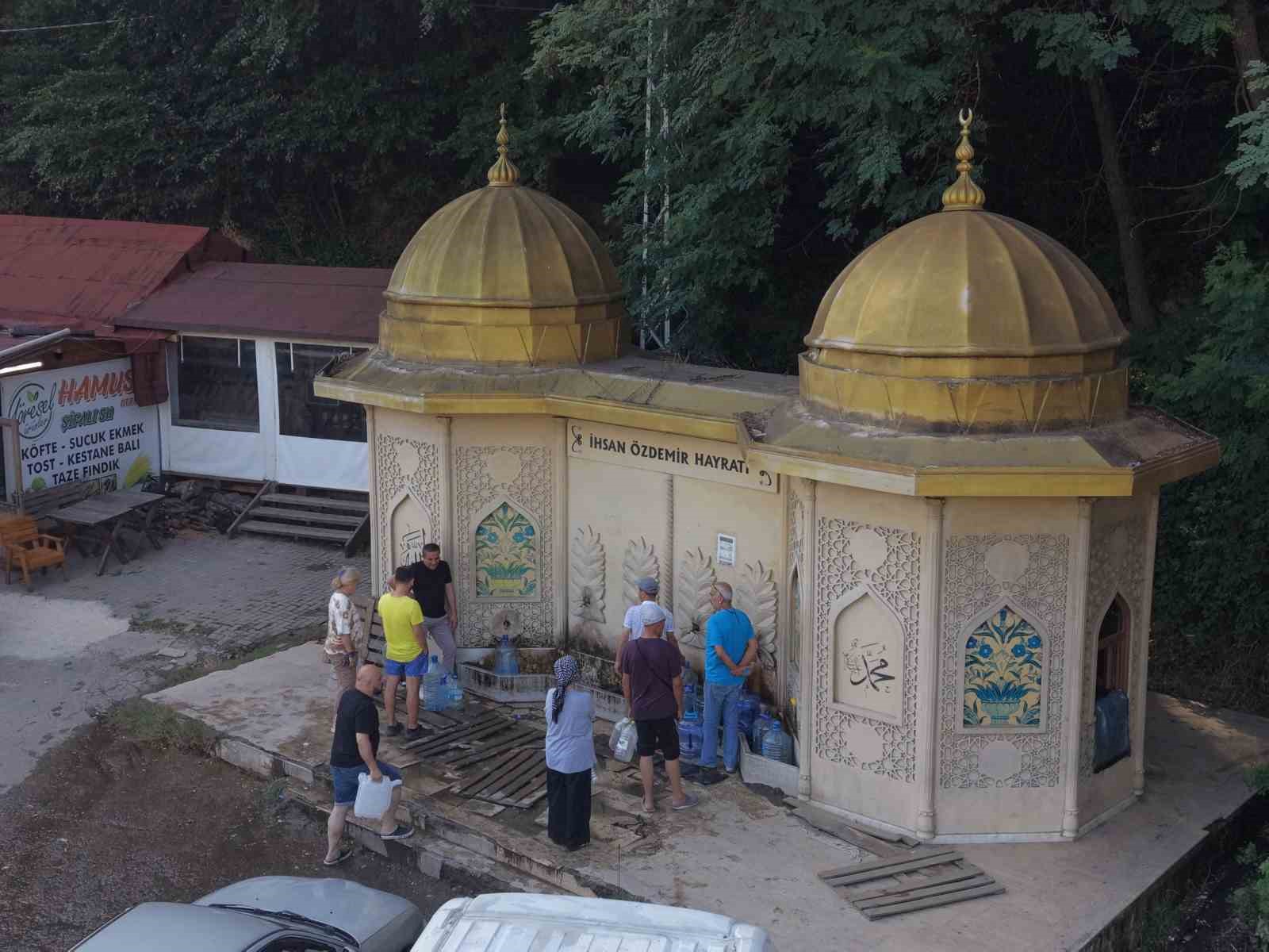 bu-su-icin-sehir-disindan-geliyorlar