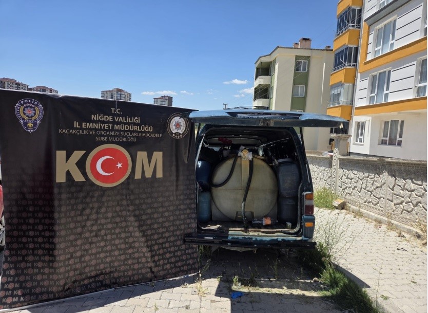 nigde-de-kacakcilik-operasyonu-5-gozalti