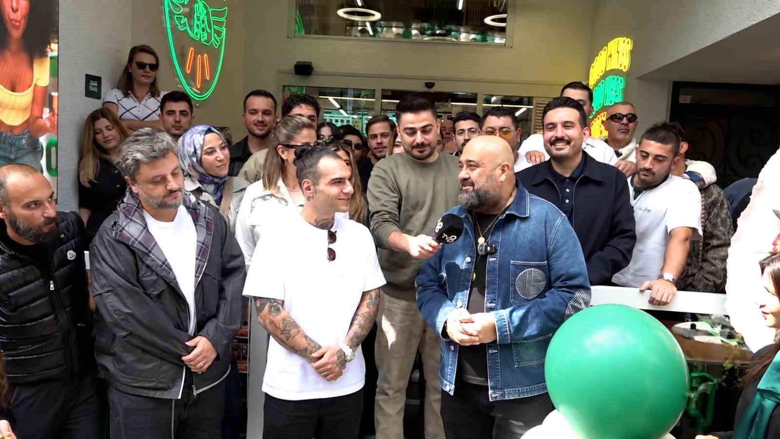 masterchef-yarismacisindan-kiz-cocuklarinin-egitimi-icin-anlamli-hareket
