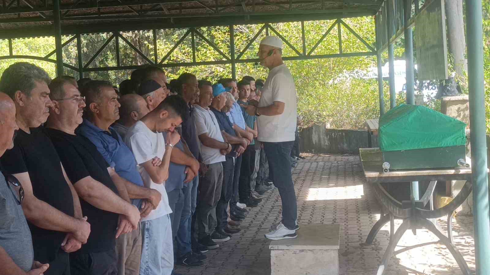 staj-oncesi-para-biriktirmek-icin-bir-isyerine-15-gunlugune-kurye-olarak-giren-cocuk-ilk-is-gununde-hayatini-kaybetti