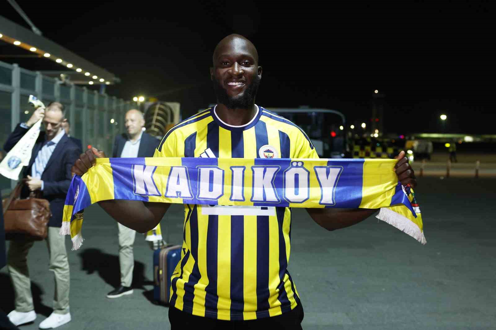 fenerbahce-nin-yeni-transferi-romelu-lukaku-istanbul-a-geldi