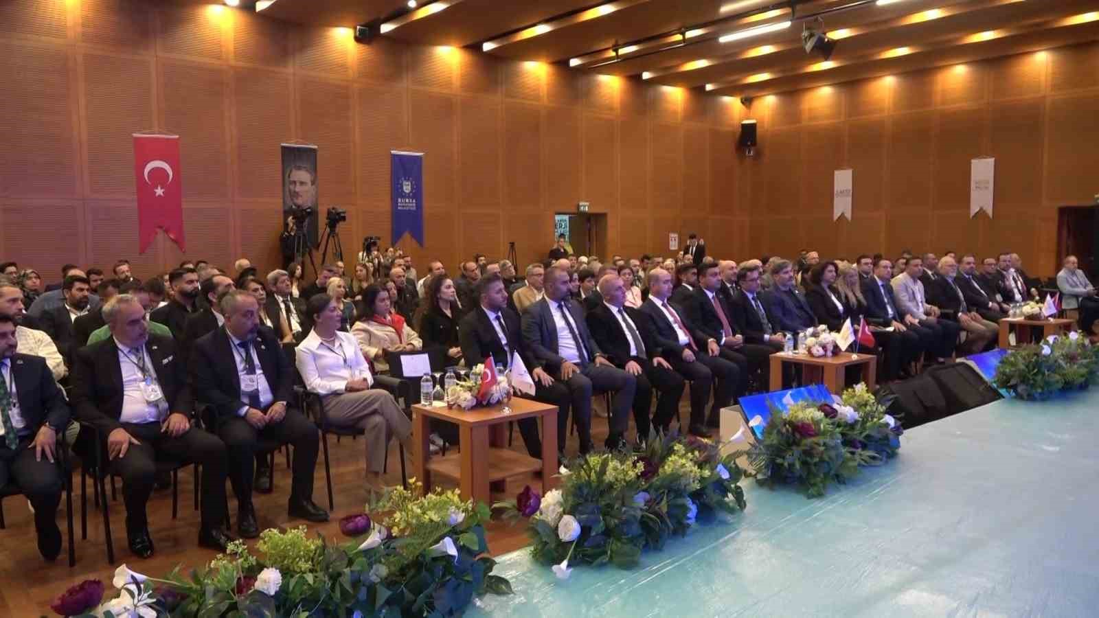 bursa-da-enerji-verimliligi-ve-sifir-atik-vurgusu-enerjimizi-dogru-yonetirsek-ekonomimize-katki-saglariz
