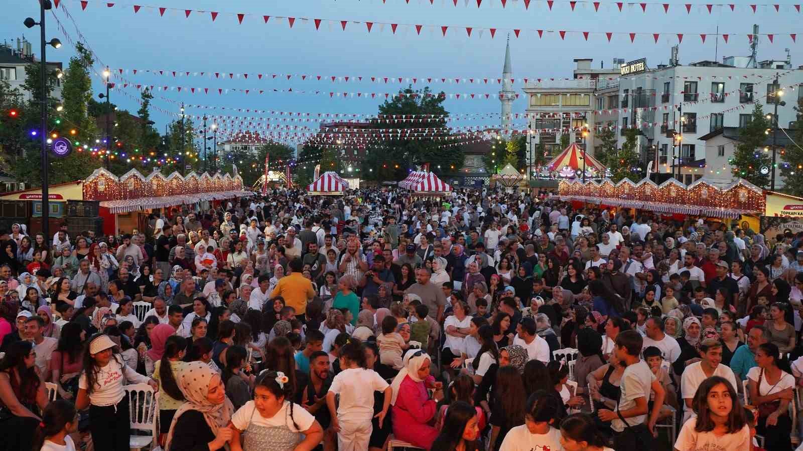 fatih-belediyesi-nostalji-gunleriyle-gecmisi-bugunle-bulusturuyor