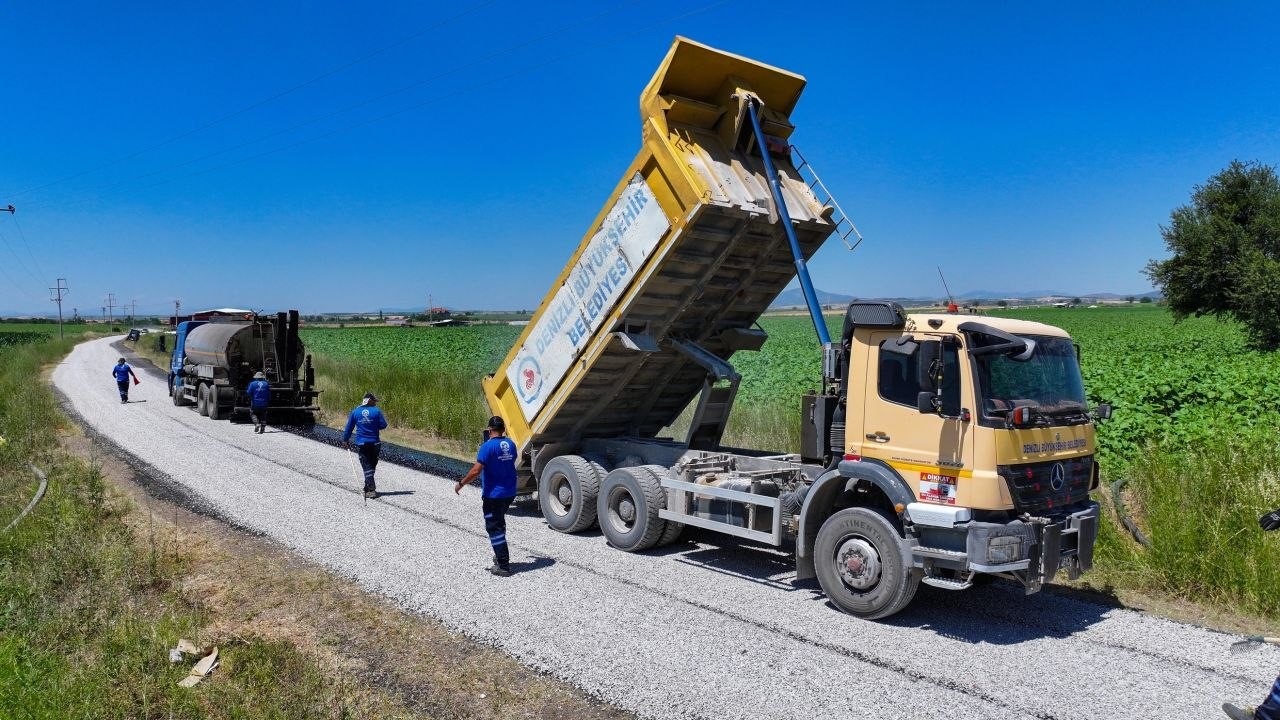 denizli-buyuksehir-tavas-ta-3-mahalleyi-birbirine-baglayan-yol-agini-yeniliyor