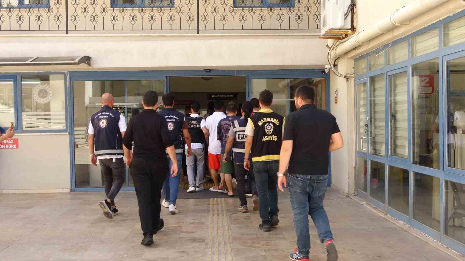 marmaris-te-gocmen-kacakciligi-operasyonu-7-supheli-adliyeye-sevk-edildi