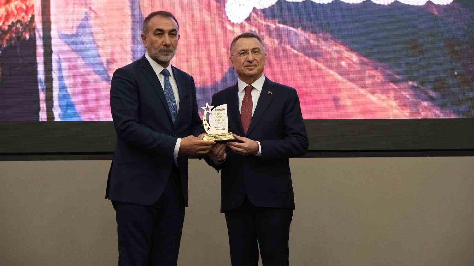 mustafa-duger-e-yerel-kulturu-yasatma-hizmet-odulu
