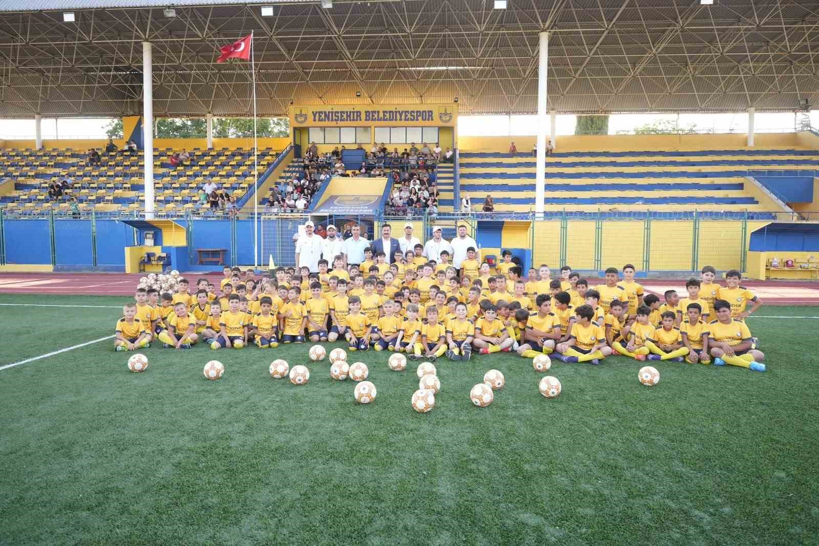 yenisehir-de-yaz-spor-okulu-heyecani-basladi